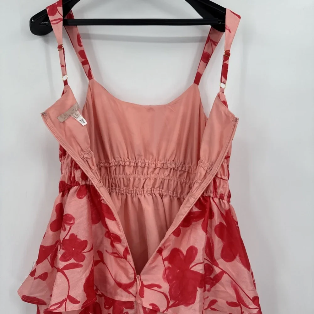 Hutch desirae floral